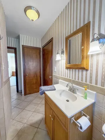 309 South Linn Street Shannon IL 61078