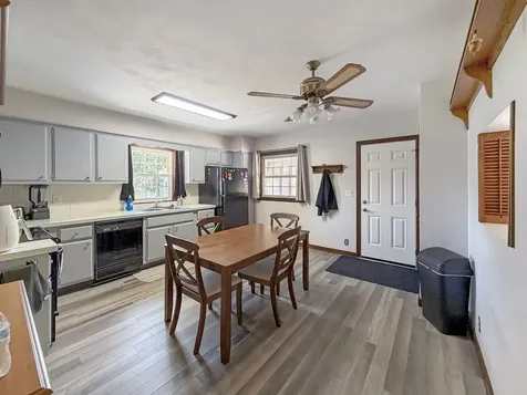 309 South Linn Street Shannon IL 61078