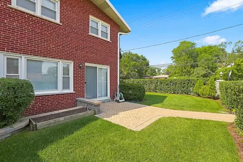 630 Hibbard Road Wilmette IL 60091