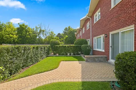 630 Hibbard Road Wilmette IL 60091