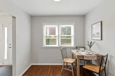 630 Hibbard Road Wilmette IL 60091