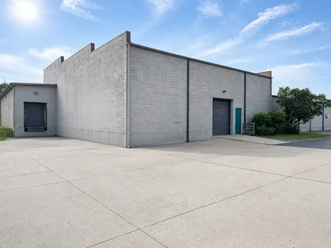 661 South Main Street Crystal Lake IL 60014
