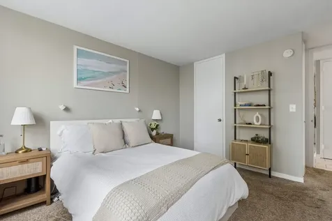 2626 North Lakeview Avenue Chicago IL 60614