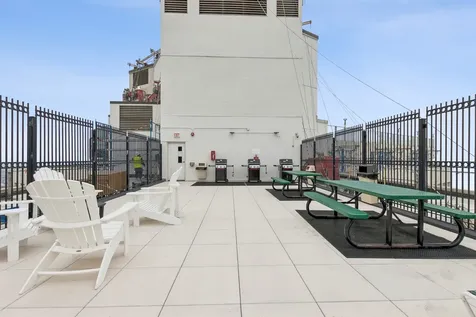 2626 North Lakeview Avenue Chicago IL 60614