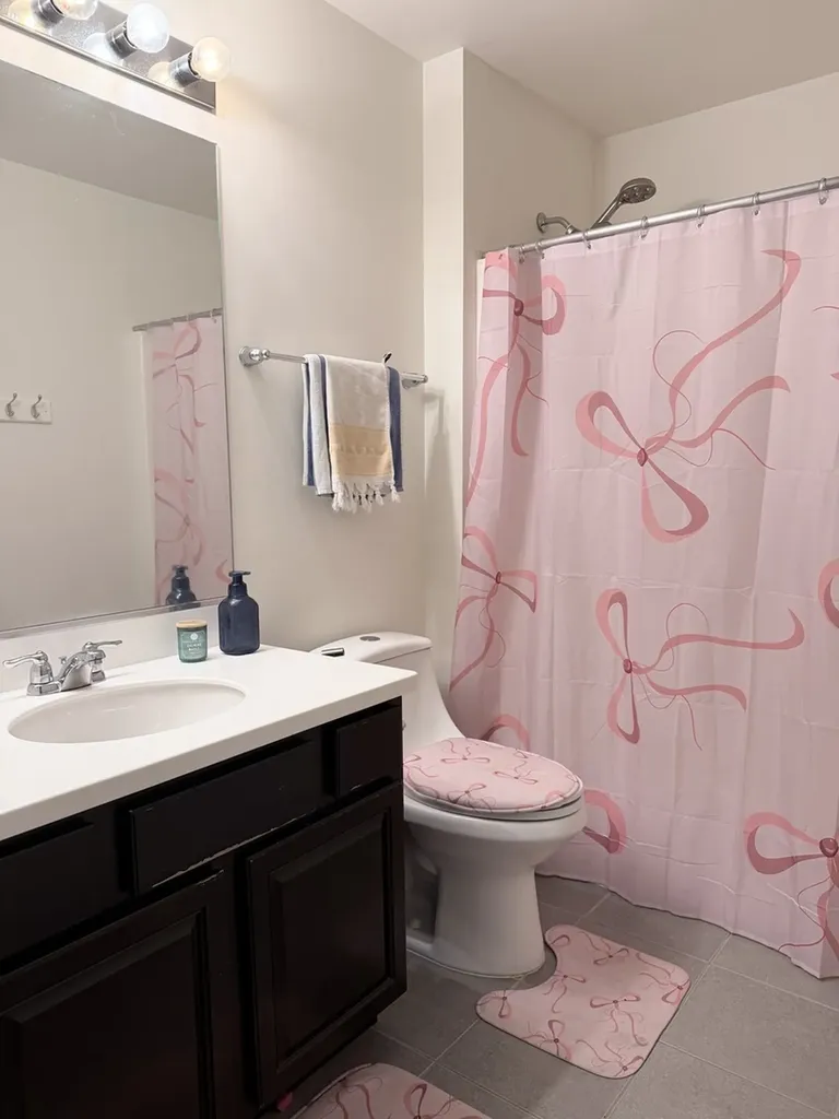 1855 Great Plains Way Bolingbrook IL 60490