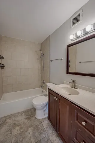 200 North Dearborn Street Chicago IL 60601