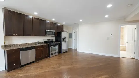 4018 North Central Park Avenue Chicago IL 60618