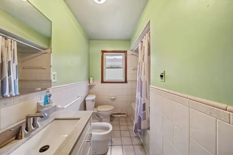 201 South Reedwood Drive Joliet IL 60436