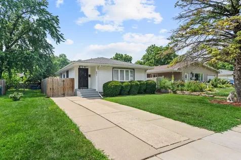 201 South Reedwood Drive Joliet IL 60436