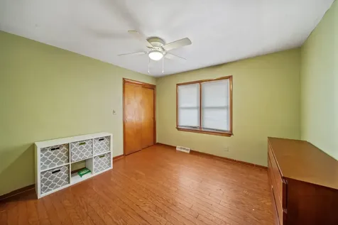 201 South Reedwood Drive Joliet IL 60436
