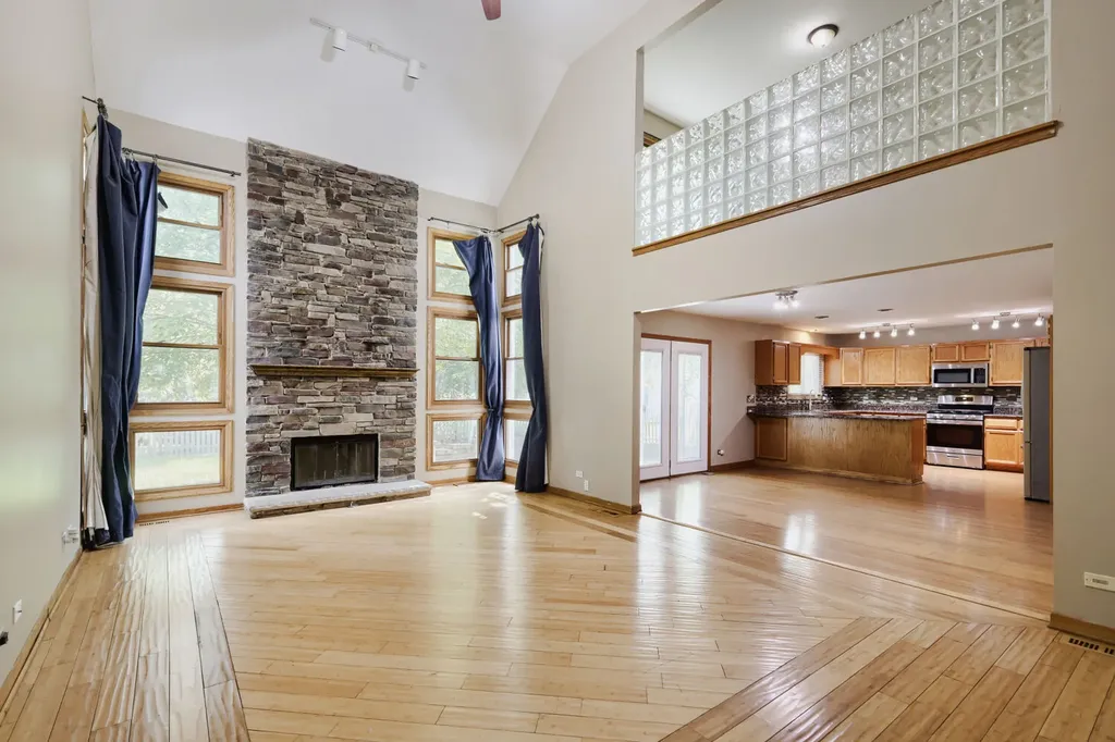 2805 Breckenridge Circle Aurora IL 60504