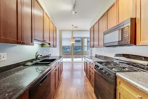 324 North Jefferson Street Chicago IL 60661