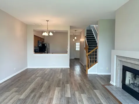 179 Polaris Drive Lake In The Hills IL 60156