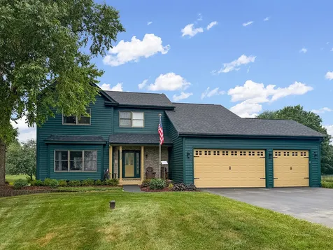 2313 South Hidden Trail Spring Grove IL 60081