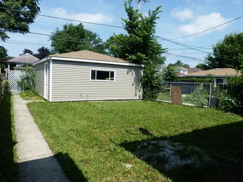 7930 South Kenwood Avenue Chicago IL 60619
