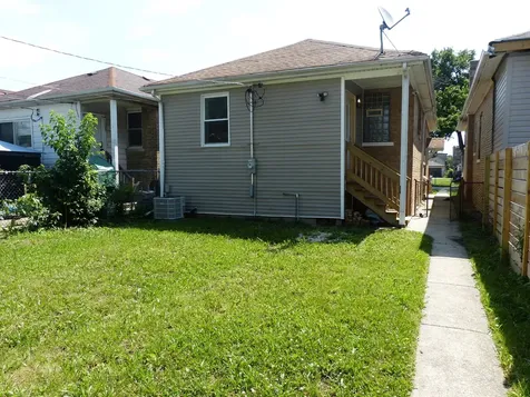 7930 South Kenwood Avenue Chicago IL 60619