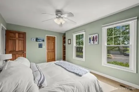 103 Northampton Drive Oswego IL 60543