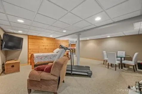 103 Northampton Drive Oswego IL 60543