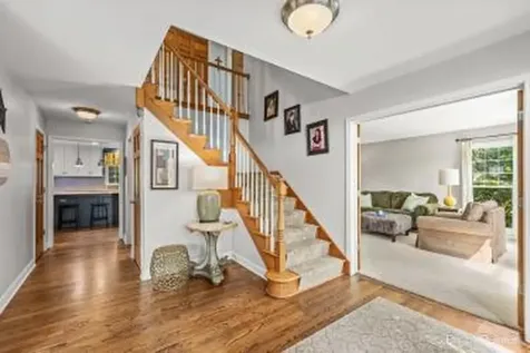 103 Northampton Drive Oswego IL 60543