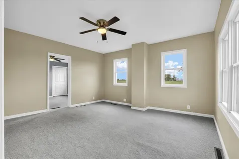 2055 County Road 2500 Road Thomasboro IL 61878