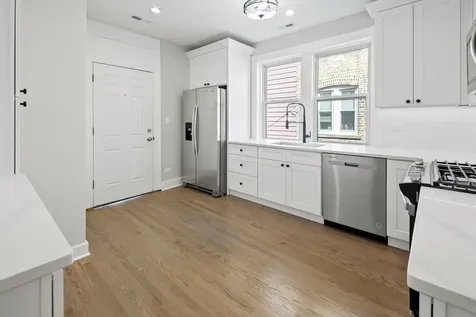 4834 North Springfield Avenue Chicago IL 60625