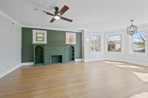 4834 North Springfield Avenue Chicago IL 60625