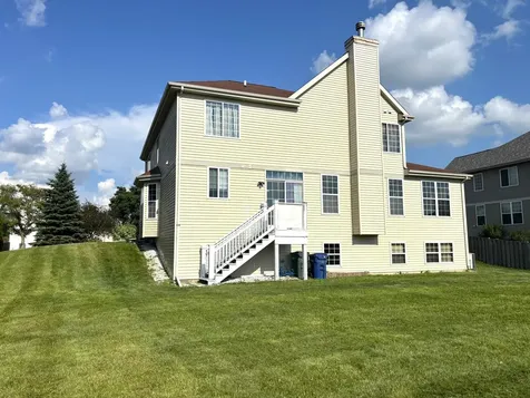 1959 Country Hills Drive Yorkville IL 60560