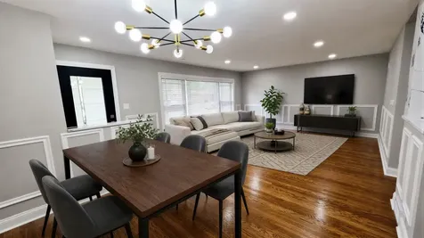 6311 North Kedvale Avenue Chicago IL 60646