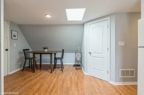 3575 North Milwaukee Avenue Chicago IL 60641