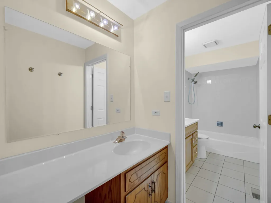 9304 West 141st Place Orland Park IL 60462