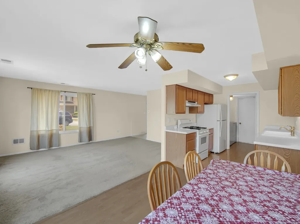 9304 West 141st Place Orland Park IL 60462
