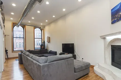 544 North Wells Street Chicago IL 60654