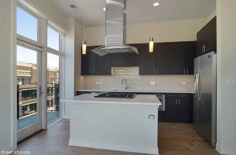 1507 West Carmen Avenue Chicago IL 60640