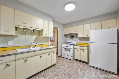 2204 Washington Street Evanston IL 60202