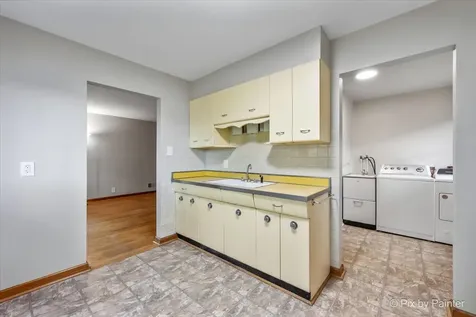 2204 Washington Street Evanston IL 60202