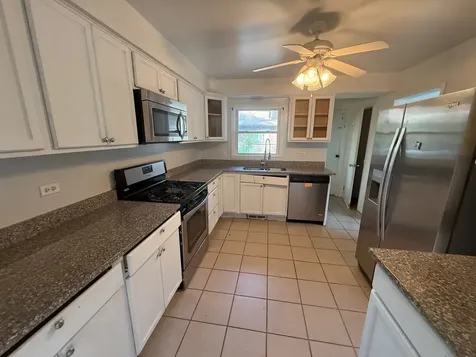 346 Waverly Street Park Forest IL 60466