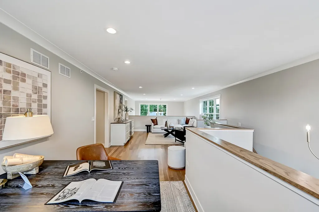 114 Harding Court Glen Ellyn IL 60137