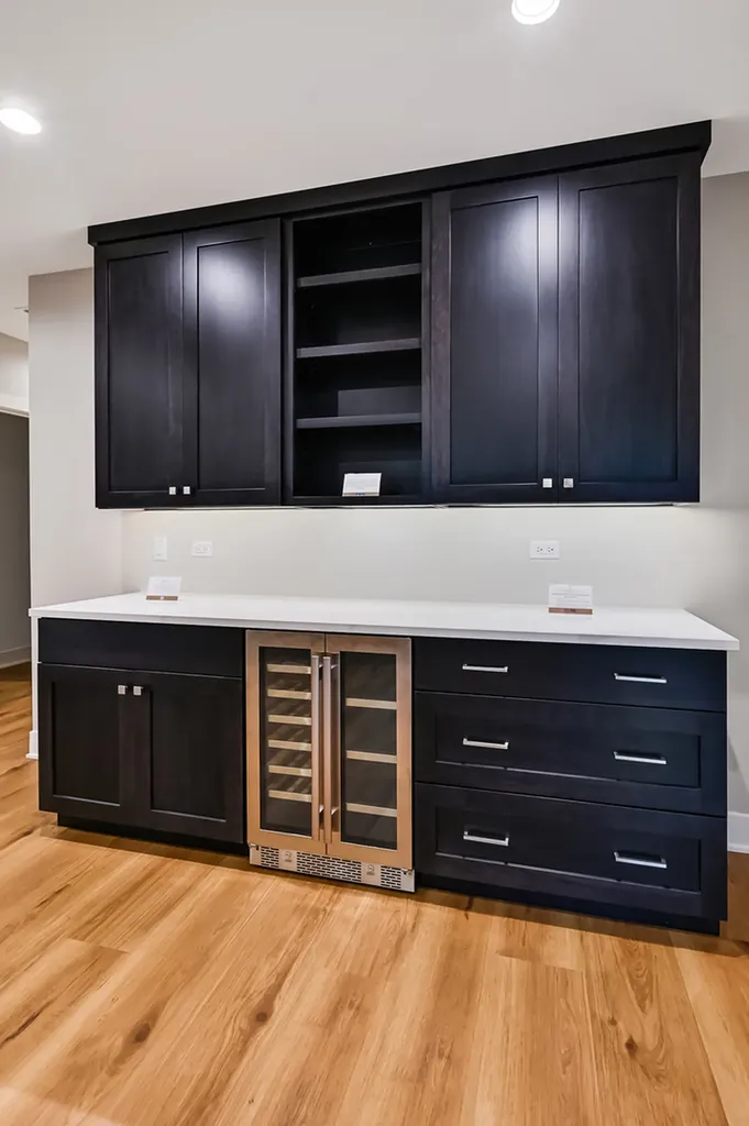 114 Harding Court Glen Ellyn IL 60137