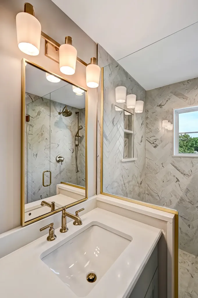 141 Harding Court Glen Ellyn IL 60137