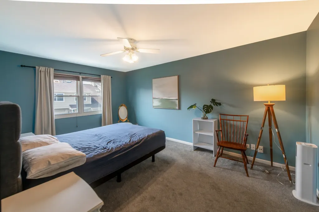 1900 Wisteria Court Naperville IL 60565