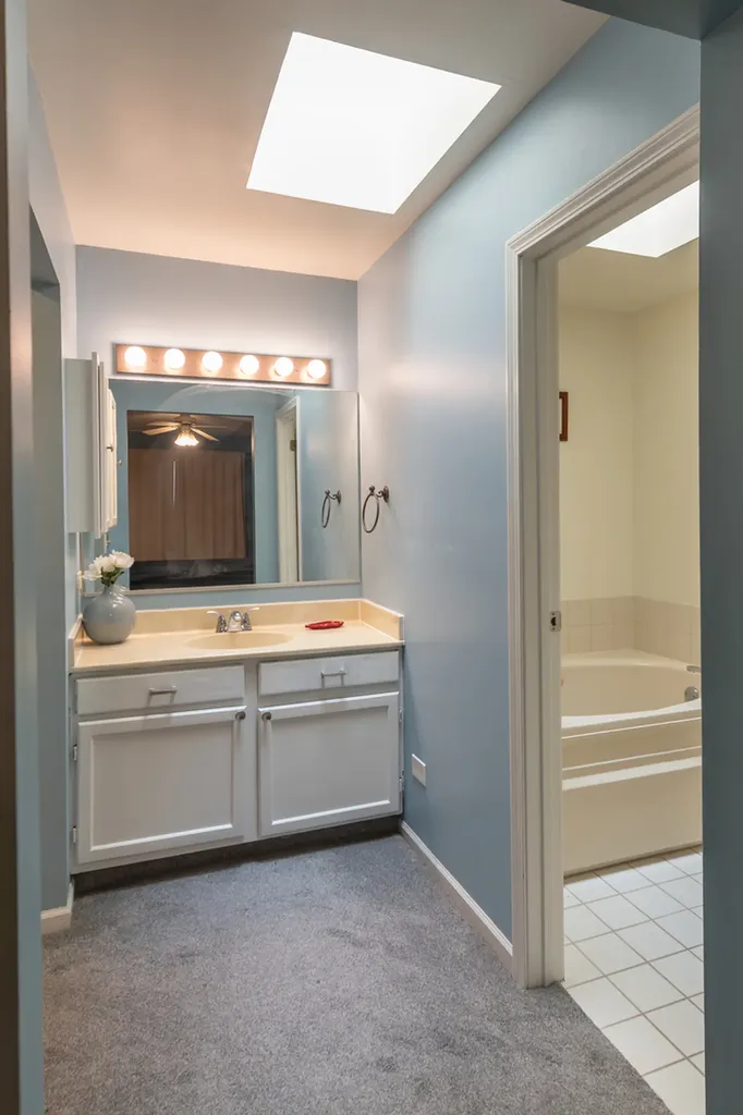 1900 Wisteria Court Naperville IL 60565