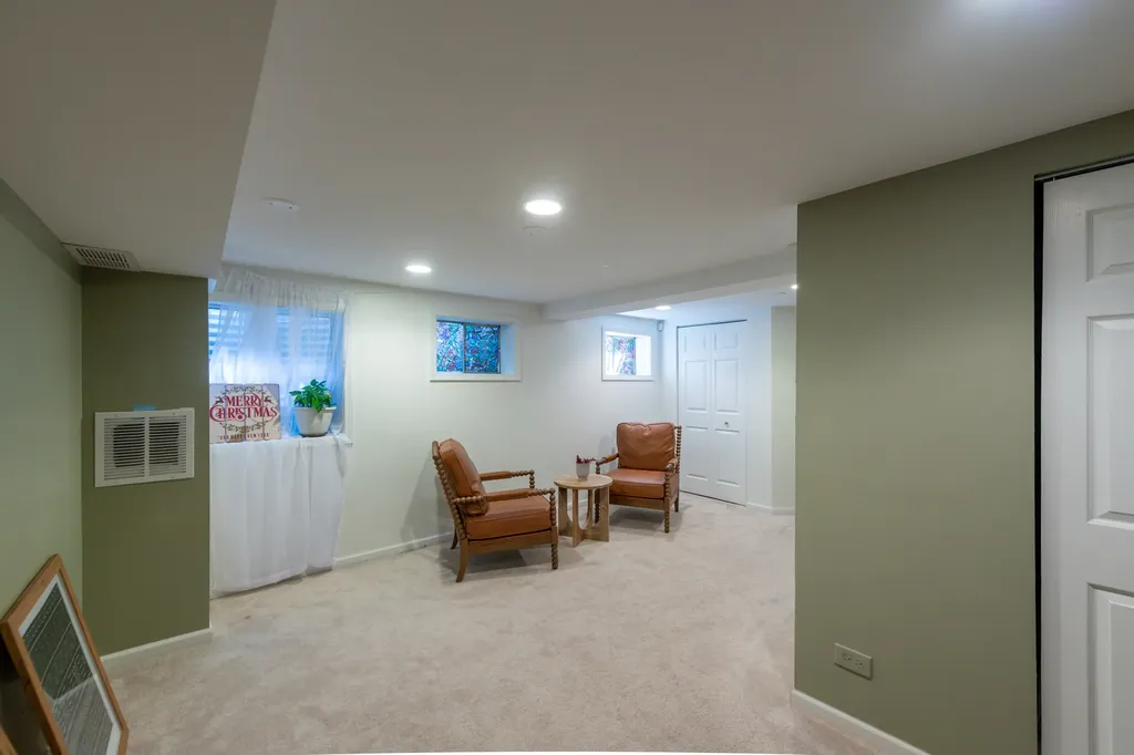 1900 Wisteria Court Naperville IL 60565
