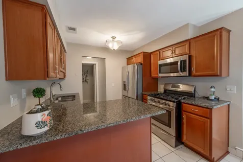 1900 Wisteria Court Naperville IL 60565