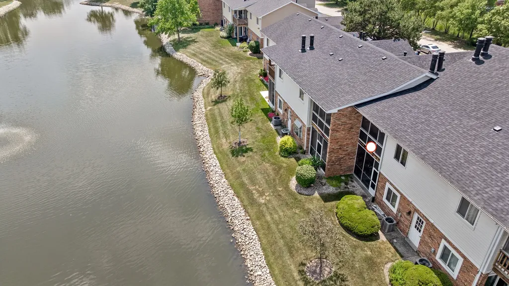 7215 Willow Way Lane Willowbrook IL 60527