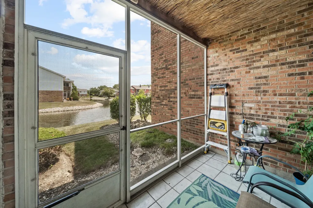 7215 Willow Way Lane Willowbrook IL 60527