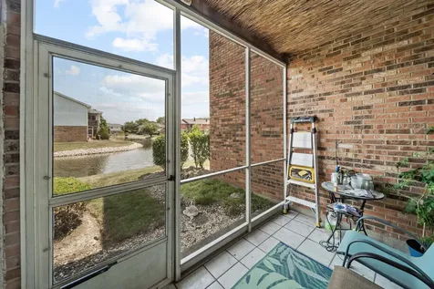 7215 Willow Way Lane Willowbrook IL 60527