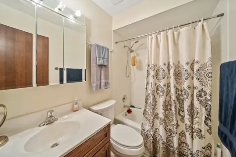 7215 Willow Way Lane Willowbrook IL 60527