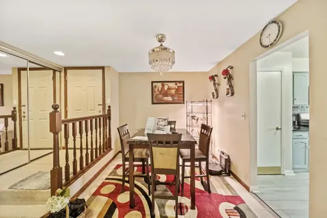 7215 Willow Way Lane Willowbrook IL 60527