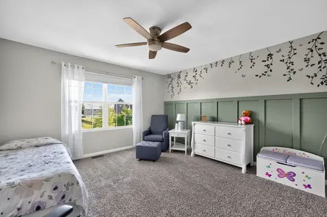 162 Hibiscus Lane Elgin IL 60124