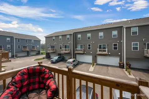 2031 Sassafras Way Wonder Lake IL 60097